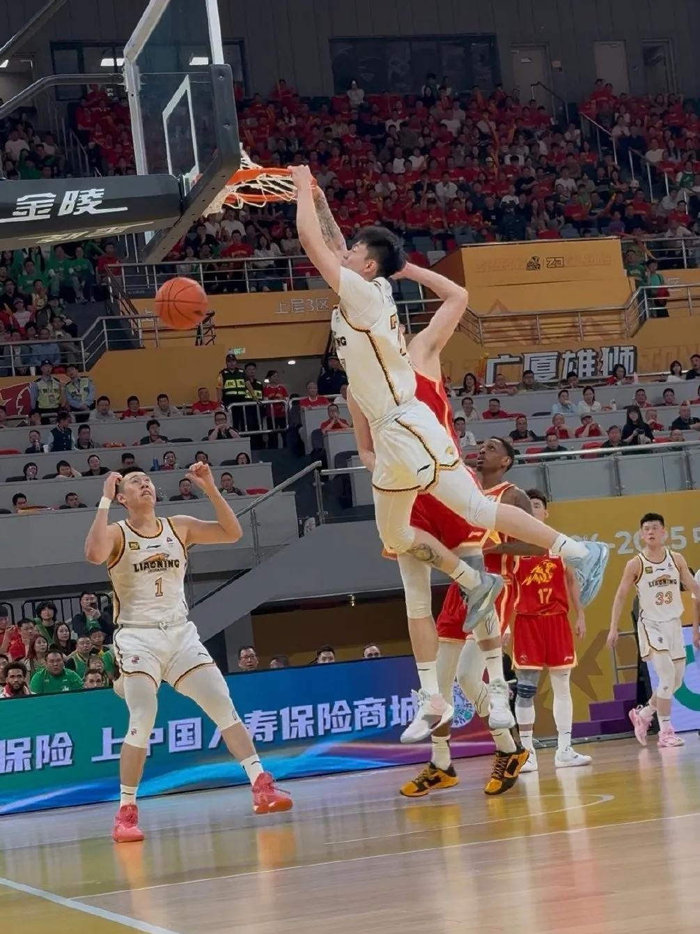 CBA季后赛倒计时；马德里竞技赛后门线救险；细节引发关注；震撼外界；高层口径保持一致的简单介绍